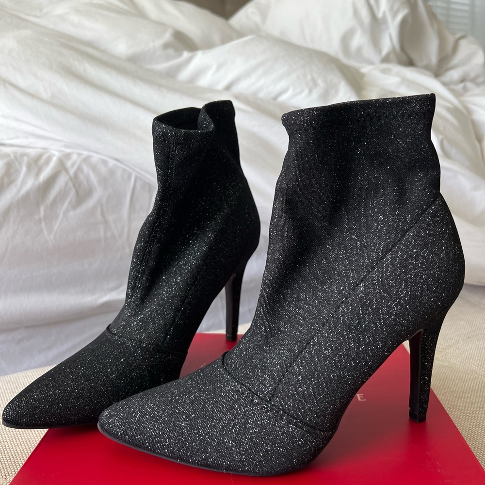 Black sparkly heels